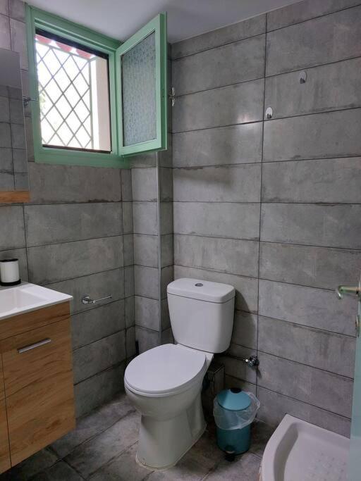 Vitamin Sea Apartment 4, Άνετο Διαμέρισμα. Almiropotamos Exterior photo